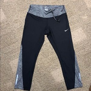 Nike Small Workout Leggings